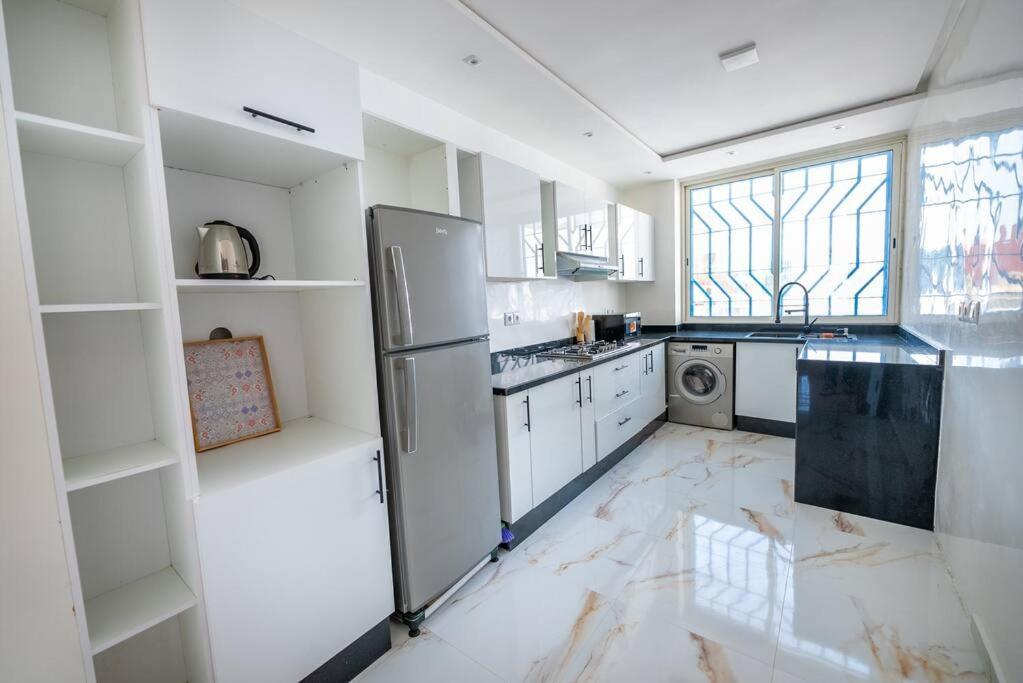 Cozy 2br Getaway In Center Rabat